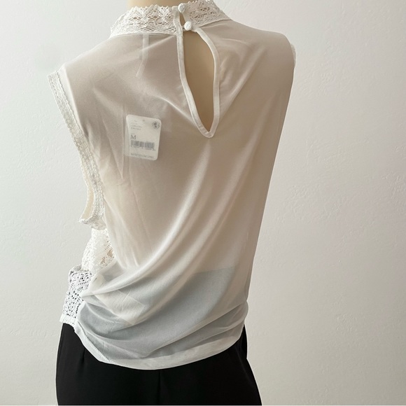Free People- Tea Party sheer lace crop tank top in Ivory- medium - Picture 6 of 12